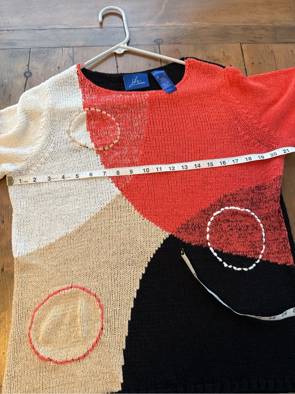 JM Collection Colorblock Red, Black, Cream & Tan Knit Scoop Neck Sweater